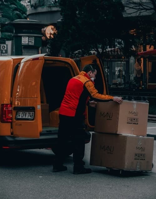 DeliverEase - Delivery System